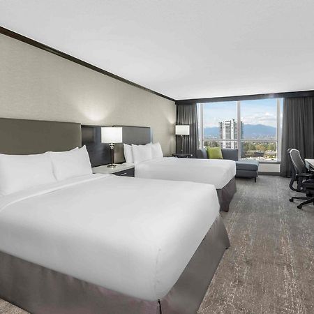 Hilton Vancouver Metrotown Burnaby Ngoại thất bức ảnh