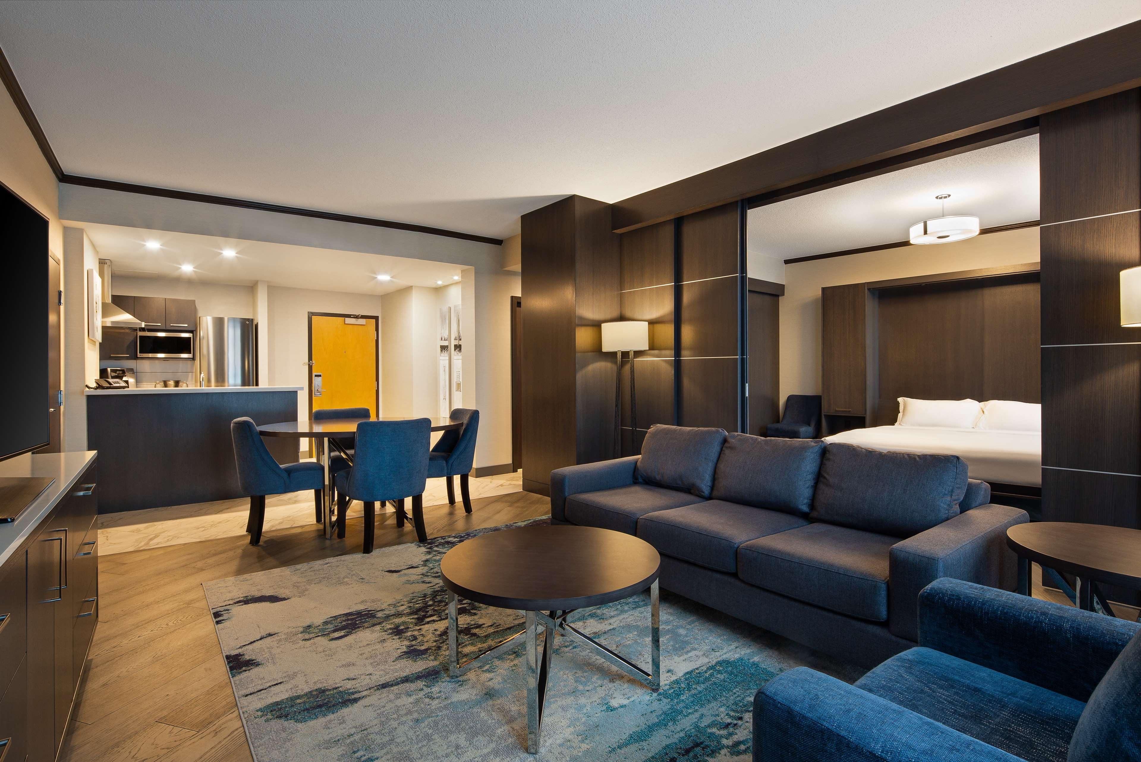 Hilton Vancouver Metrotown Burnaby Ngoại thất bức ảnh