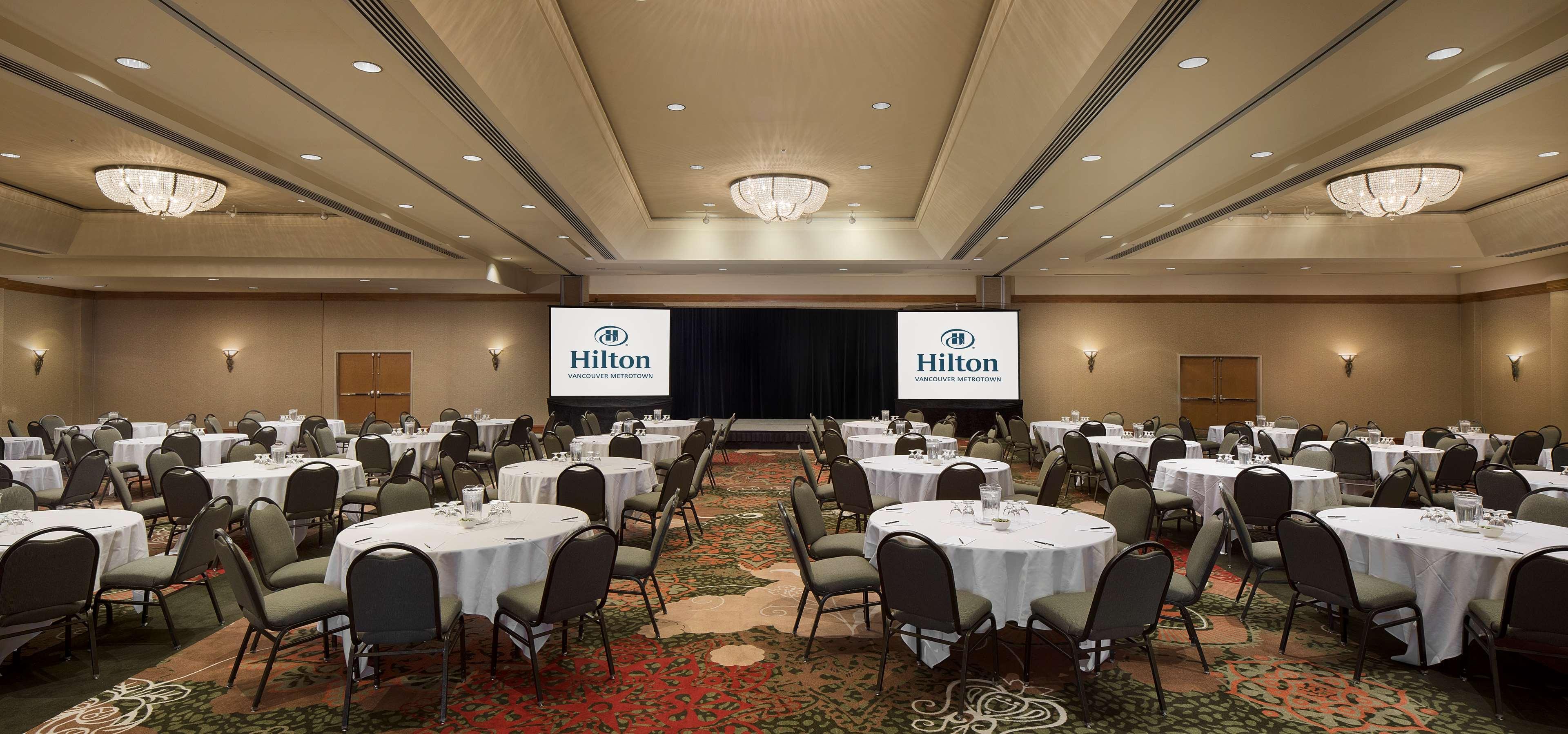 Hilton Vancouver Metrotown Burnaby Ngoại thất bức ảnh