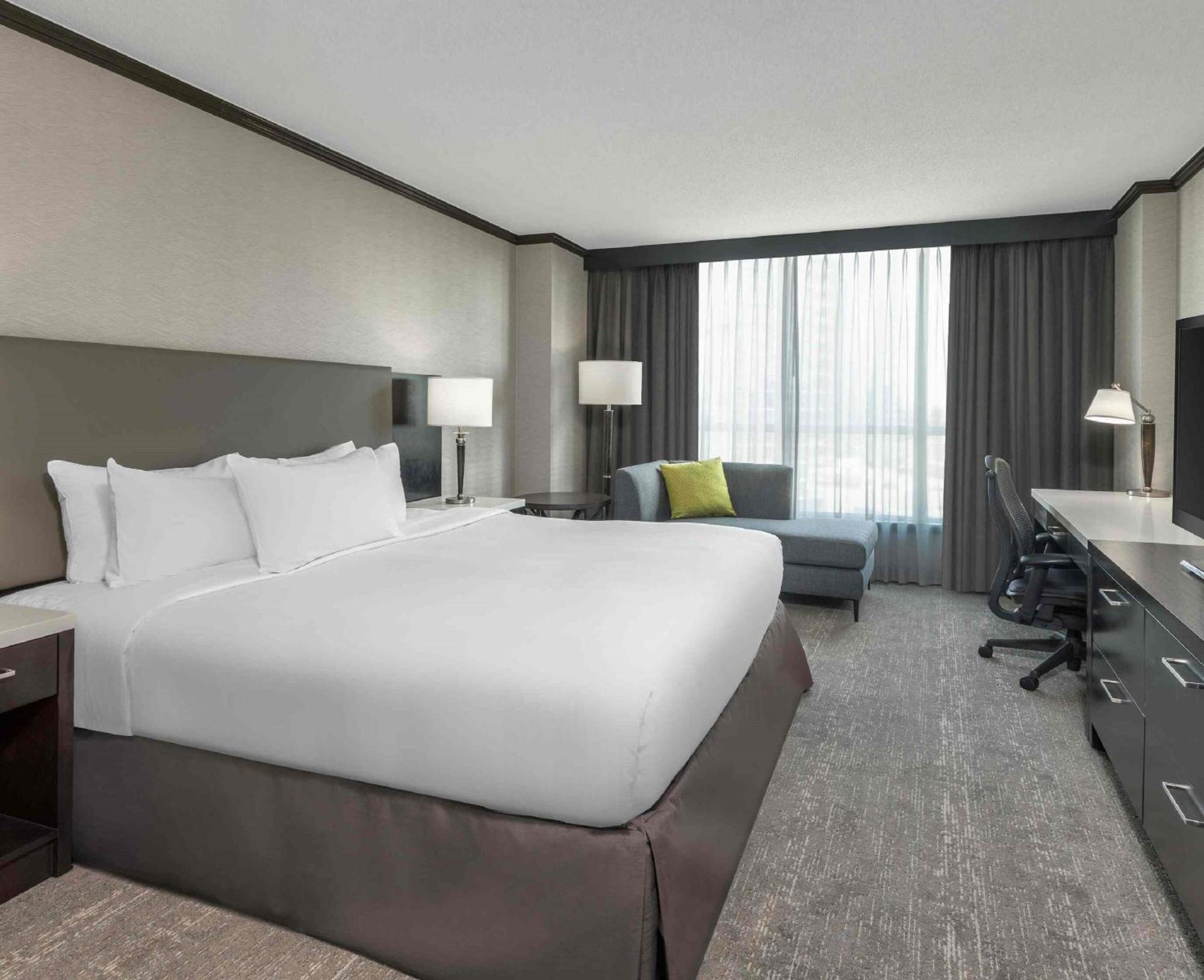 Hilton Vancouver Metrotown Burnaby Ngoại thất bức ảnh