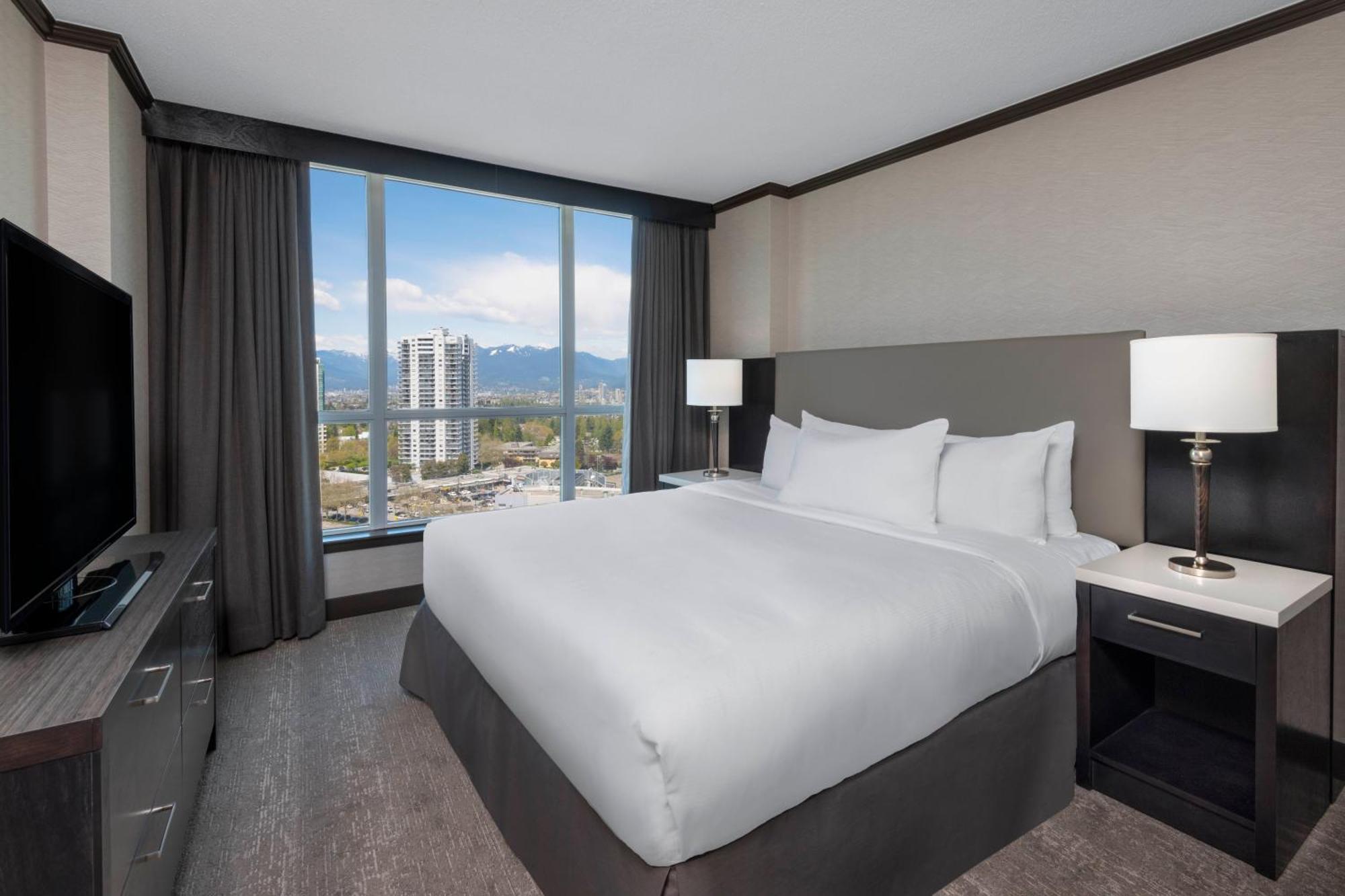 Hilton Vancouver Metrotown Burnaby Ngoại thất bức ảnh
