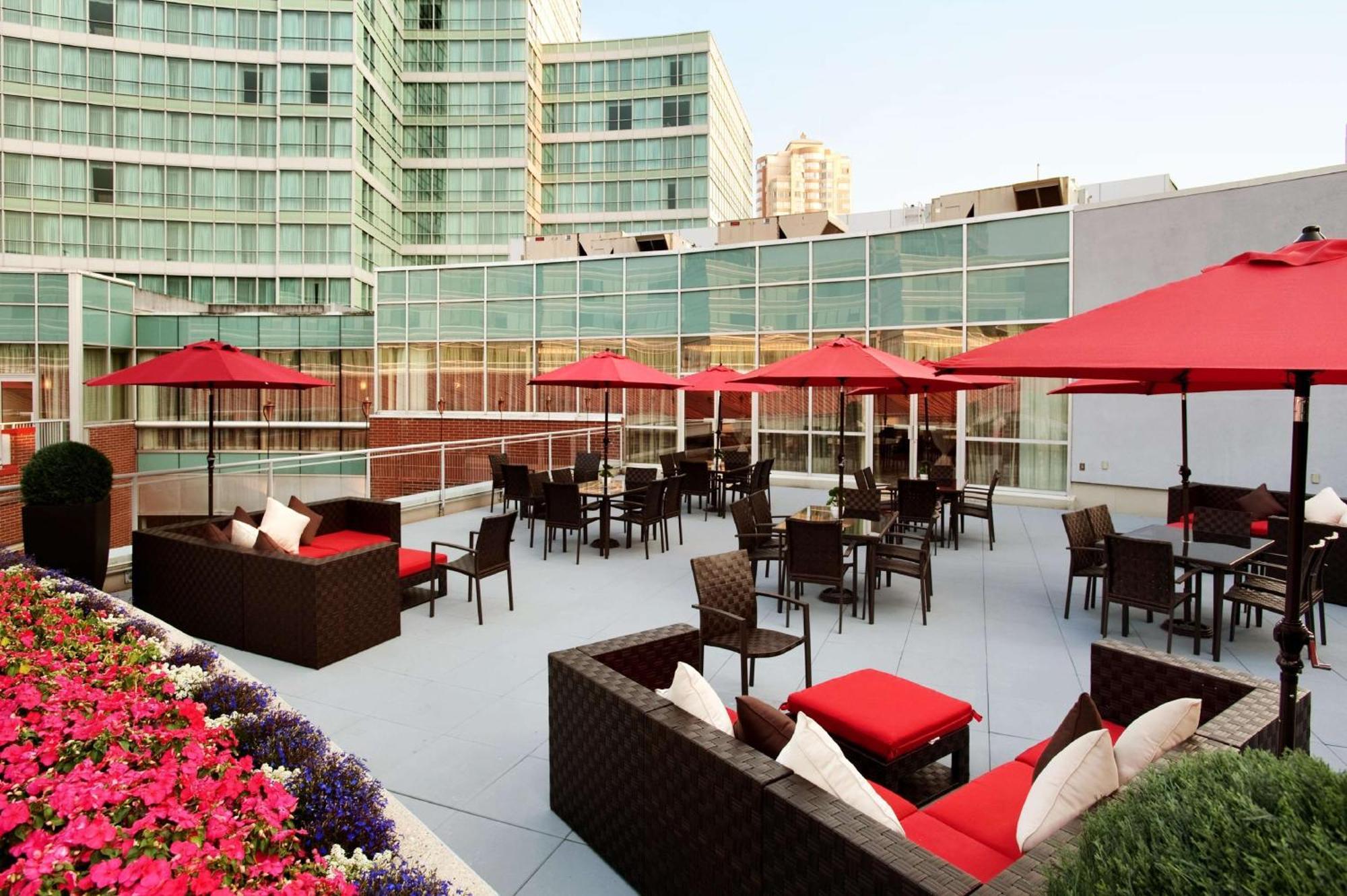 Hilton Vancouver Metrotown Burnaby Ngoại thất bức ảnh
