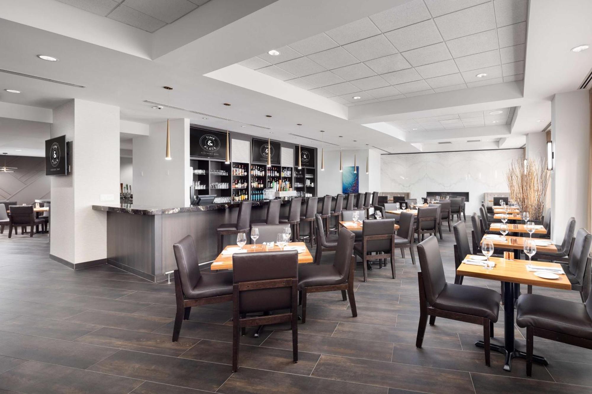Hilton Vancouver Metrotown Burnaby Ngoại thất bức ảnh